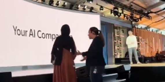 Microsoft çalışanından Microsoft'un 50. yıl dönümü partisinde İsrail protestosu