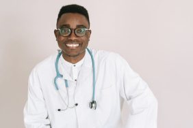 Iran8217in-Unutulmaz-Gecesi-Doktorlar-9-Ocak-Katliamini-Anlatiyor-featured