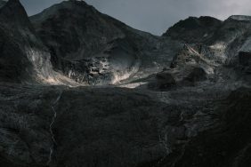 Van8217da-Tasla-Yukselen-Medeniyet-Urartularin-Kalici-Mirasi-featured