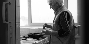 Yaslanma-Surecinde-Asil-Mesele-Yas-mi-Yasam-Kalitesi-mi-featured