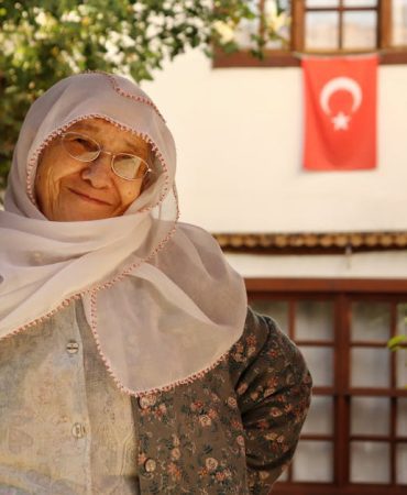 Emekliler-Kurban-Bayrami-Ikramiyesi-ve-Maasini-Mayista-Aliyor-featured