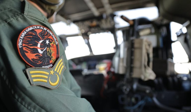 Guney-Kore8217de-Askeri-Ucak-Kazasi-Iki-Pilot-Hayatini-Kaybetti-featured